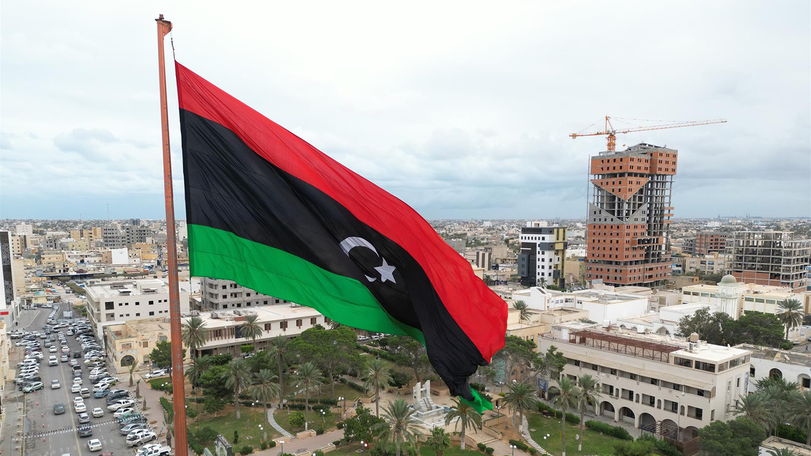 el-gobierno-oriental-de-libia-cesa-la-extraccion-y-venta-de-petroleo-y-abre-un-conflicto-con-el-de-tripoli