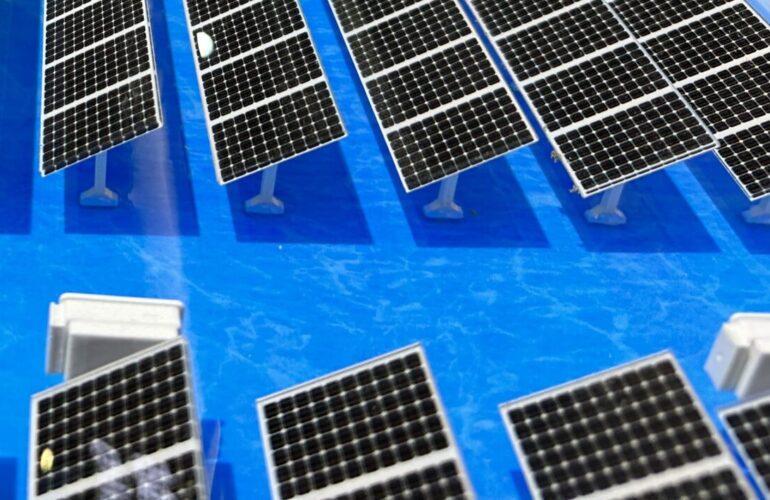 informe-de-la-industria-fotovoltaica-china:-powerchina-lanza-un-proyecto-fotovoltaico-marino-de-300-mw