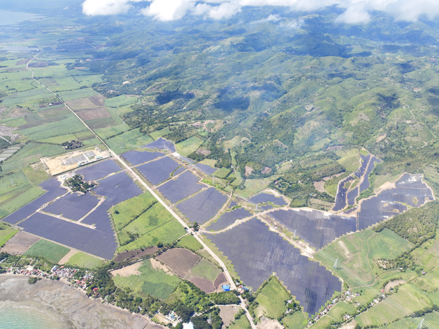 aboitizpower-energiza-nueva-capacidad-solar-de-173-mwp-en-negros-occidental,-filipinas