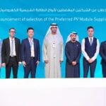 masdar-selecciona-a-jinko-solar-y-ja-solar-para-suministrar-modulos-al-proyecto-de-almacenamiento-y-energia-solar-de-5,2-gw