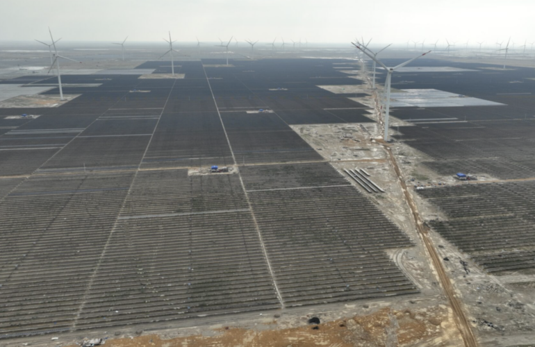 india-alcanza-el-hito-solar-de-100-gw