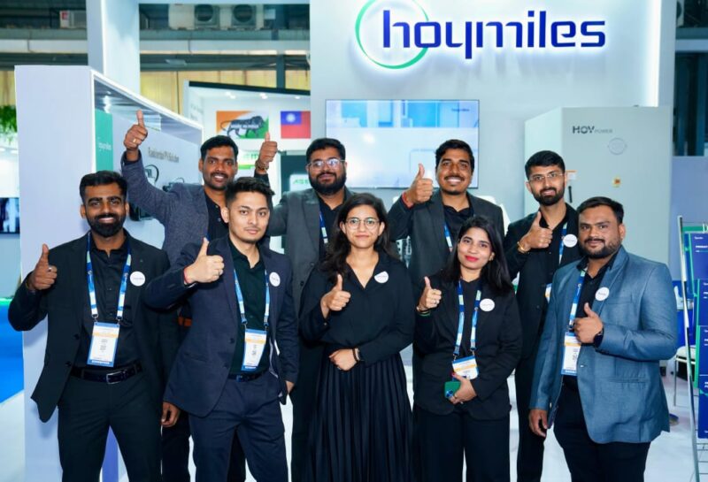 hoymiles-maestra-solucionan-solares-revolucionarias-en-intersolar-india-2025