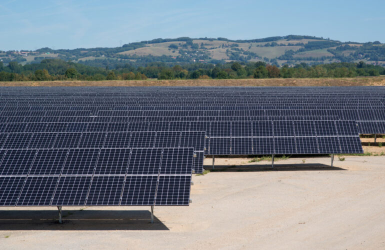 francia-reduce-el-bruscamento-los-objetivos-fotovoltaicos-en-el-programa-de-energia-en-el-programa-de-energia