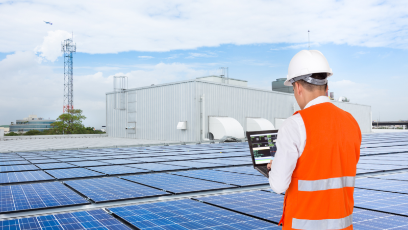 sol-ark,-twende-solar-y-partners-electrify-dignity-village-con-una-matriz-solar-de-60kw