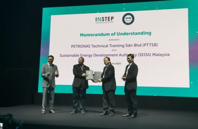 seda-malasia,-petronas-tink-tink-mou-para-impulsar-el-talento-de-energia-solar