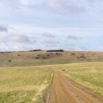 gamuda-firma-la-asociatura-de-1.2gw-solar,-eolica-y-de-almacenamiento-en-tasmania,-australia