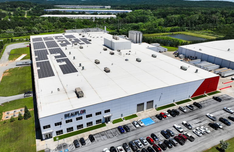 proyecto-solar-de-la-azotea-mas-grande-en-atlanta-ahora-en-linea