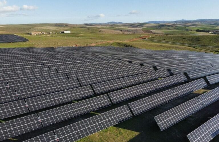 q-energy-asegura-el-financiamiento-para-la-cartera-de-pv-de-252mw-en-espana