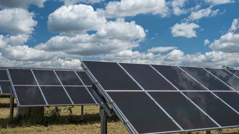 juniper-green-energy-signs-70mw-ppa-con-tata-power