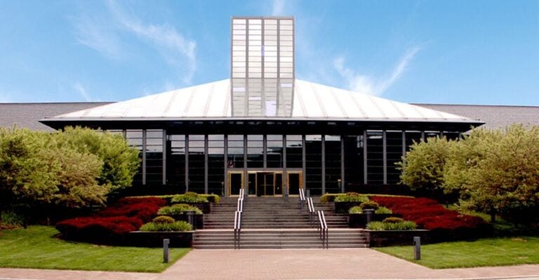 corning-tiene-la-clave-para-el-suministro-de-piezas-fabricadas-en-eeuu-uu.