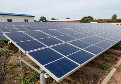 Astronergy presenta módulo solar TOPCon de 825 W