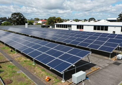 La mayor instalación solar en azotea de Nueva Zelanda inicia operaciones