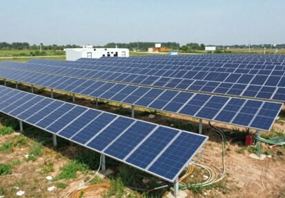 Récords Impactantes en Energía Solar y Almacenamiento en 2026